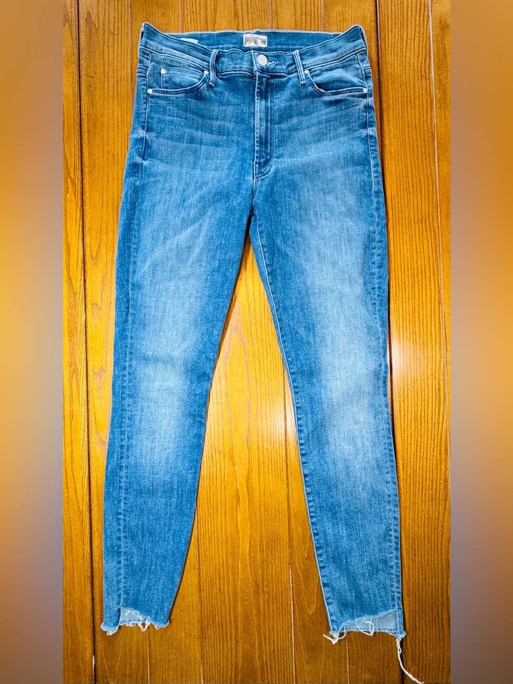 MOTHER “The Stunner” Ankle Step Fray Skinny Jeans — Size 30